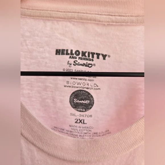 Sanrio Hello Kitty & Friends Pink Short Sleeve Tee - Picture 2 of 4